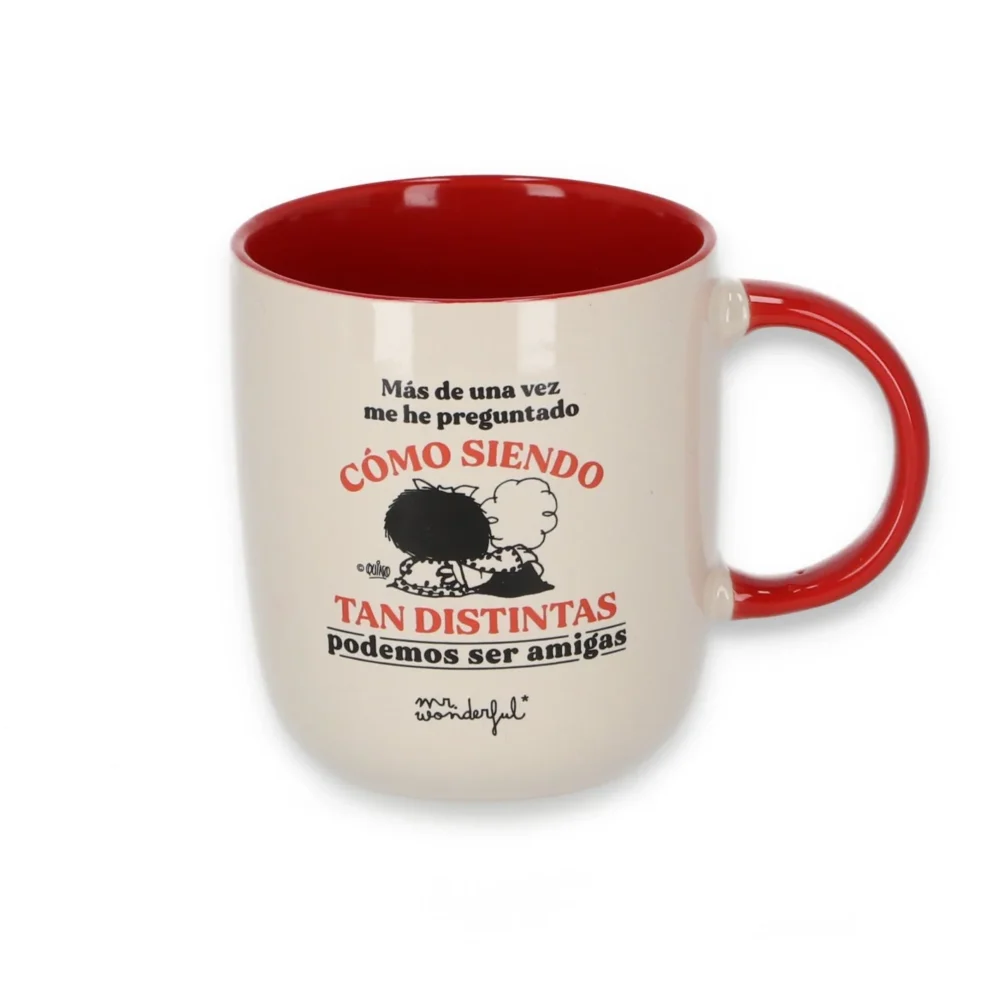 TAZA MAFALDA - MÁS DE UNA VEZ ME HE PREGUNTADO CÓMO SIENDO TAN DISTINTAS PODEMOS SER AMIGAS