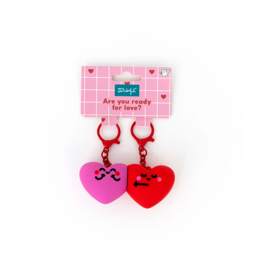 SET DE 2 LLAVEROS CON IMÁN